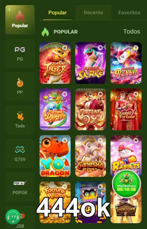 Jogadores se divertindo com slots populares online